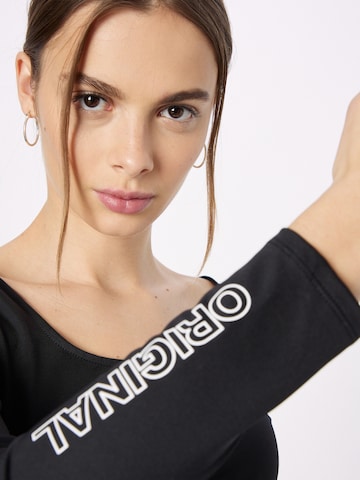LEVI'S ® Shirt 'Graphic Ballet Top' in Black