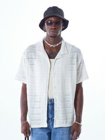 Fit confort Chemise 'Lucas' Dandalo en blanc : devant