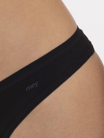 Mey String in Schwarz