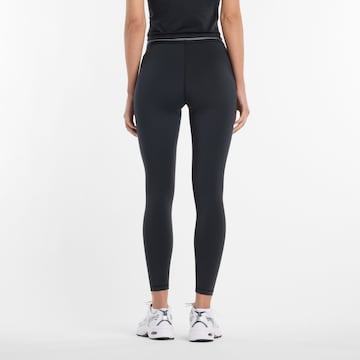 new balance Skinny Leggings in Schwarz