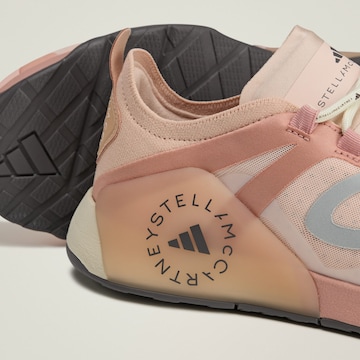 ADIDAS BY STELLA MCCARTNEY Спортни обувки 'Dropset' в кафяво