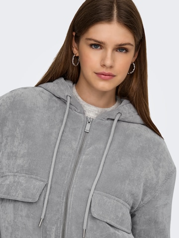 ONLY - Chaqueta de entretiempo 'ONLSuva' en gris