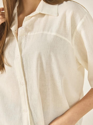 Bianco Lucci Blus i beige