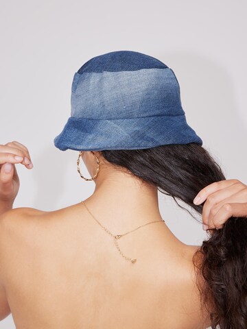 ABOUT YOU REBIRTH STUDIOS Hat 'Denim Classic' in Blue