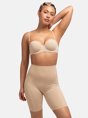 Dorina Alakformáló nadrágok 'Alina' - bézs: elől