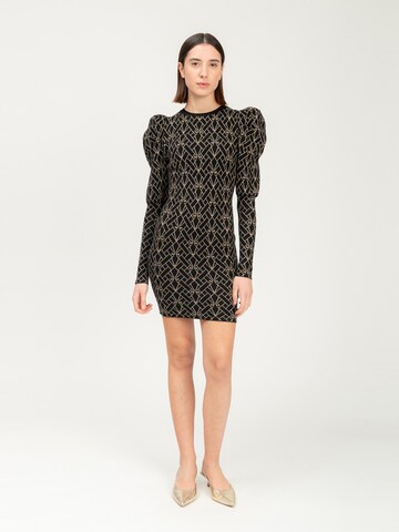 Influencer Strickkleid in Schwarz