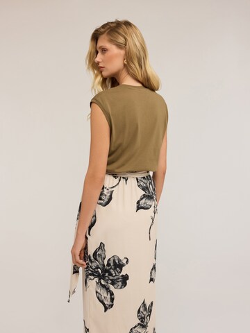 MOTIVI - Top en verde