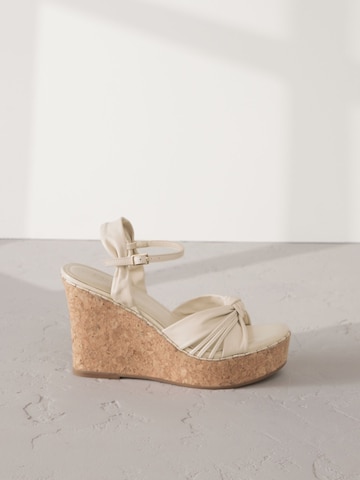 Next Sandale in Beige
