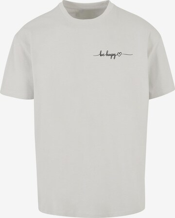 Merchcode Shirt 'Be Happy' in Grau: predná strana