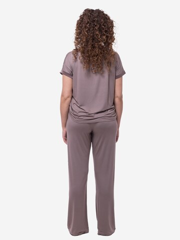 Mey Pyjama 'Pure Chic' in Bruin