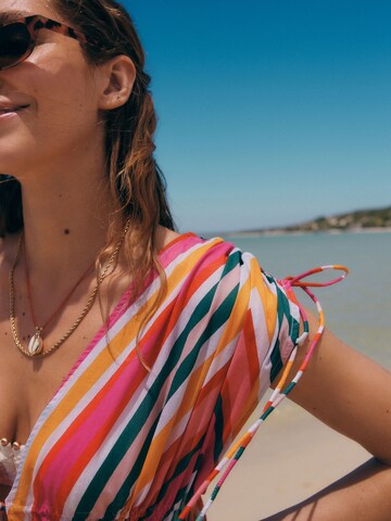 Vêtement de plage Next en mélange de couleurs