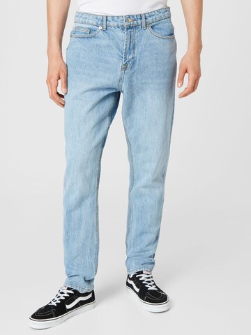 Denim Project Tapered Jeans in Blue: front