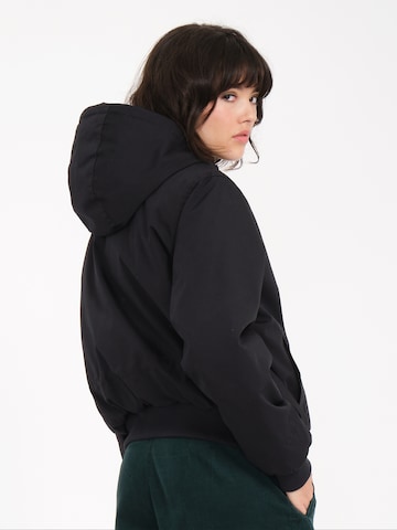 Volcom Přechodná bunda 'Wernan' – černá
