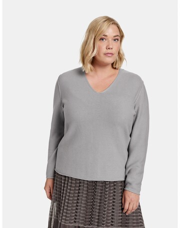 SAMOON Sweater in Grey: front