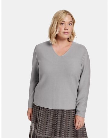 SAMOON Sweater in Grey: front