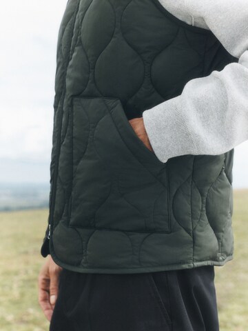 Gilet di Next in verde
