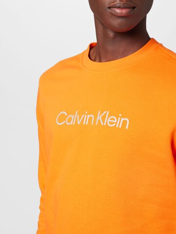Sweat de sport Calvin Klein Performance en orange