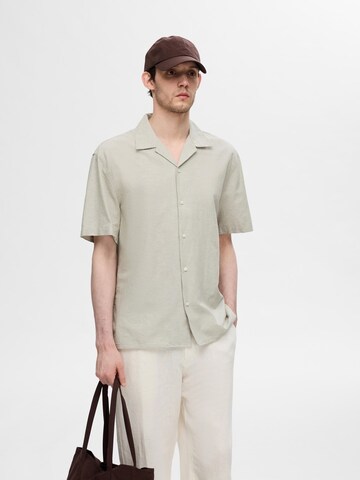 SELECTED HOMME Comfort fit Overhemd in Beige: voorkant
