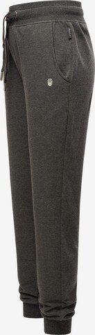 Tapered Pantaloni di NAVAHOO in grigio