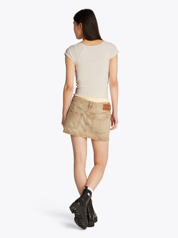 T-shirt Tommy Jeans en blanc