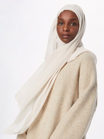 ABOUT YOU Scarf 'Natasja' in Beige: front