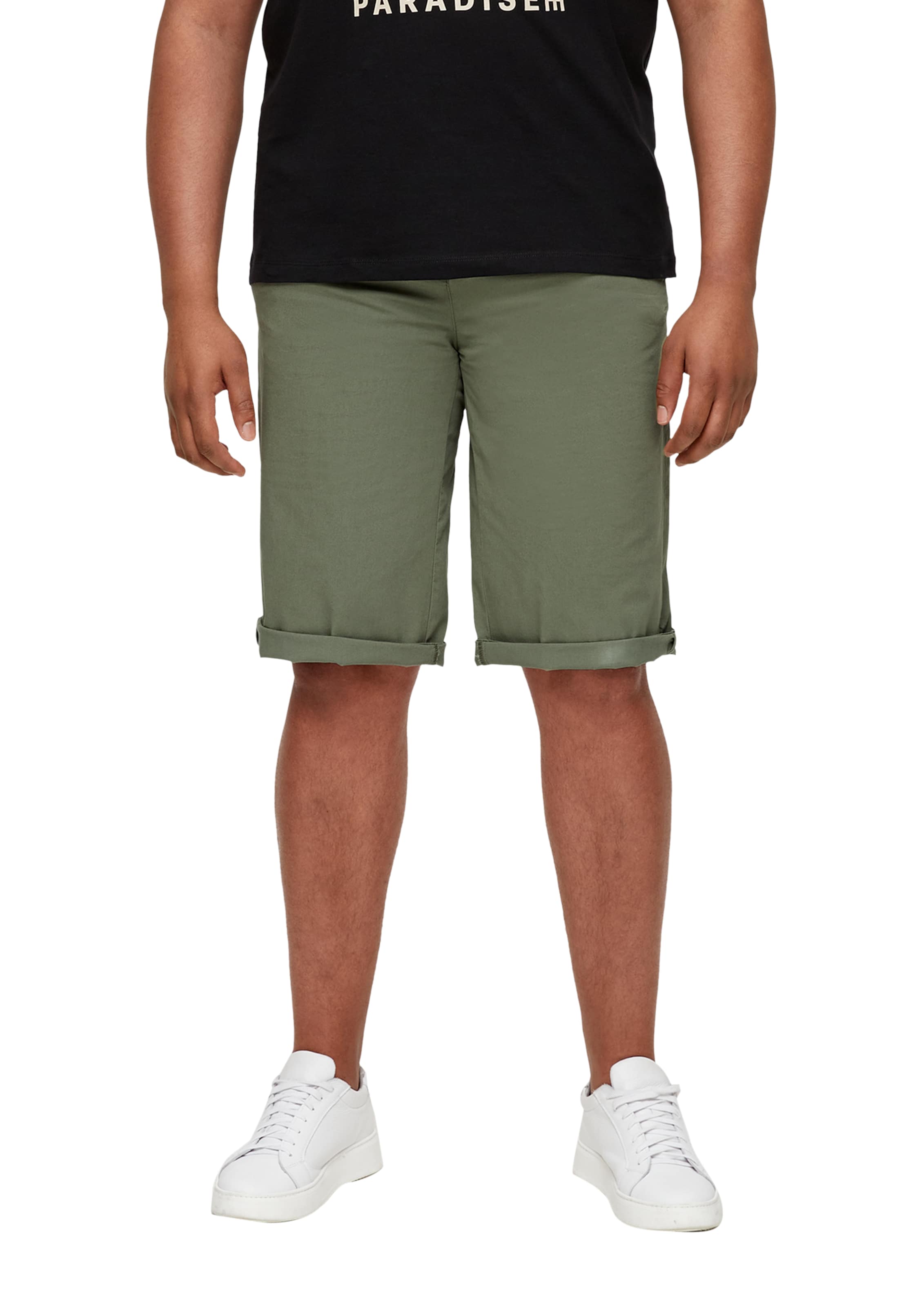 s.Oliver Slimfit Shorts 'Detroit' in Grün: Vorderseite