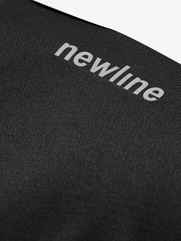 T-Shirt fonctionnel Newline en noir