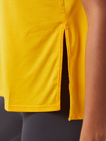 Maglia funzionale 'Tech Touch' di Superdry in giallo