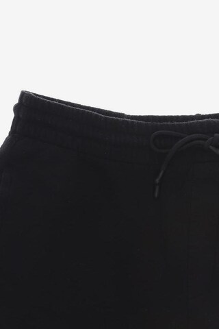 UGG Shorts L in Schwarz