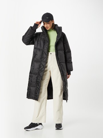 GAP Winter Coat in Black