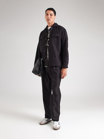 JACK & JONES - Ajuste confortable Camisa 'JJECHARGE' en negro