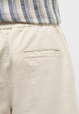 MUSTANG Loosefit Shorts in Beige