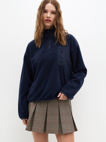 Pull-over Pull&Bear en bleu : devant