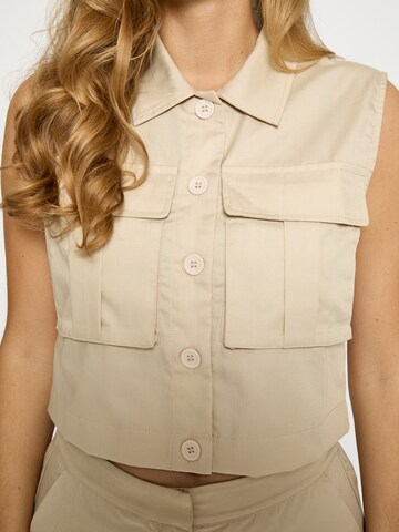 DESIRES Vesta 'Faye' – šedá