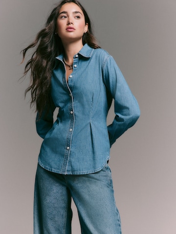 Next - Blusa en azul: frente