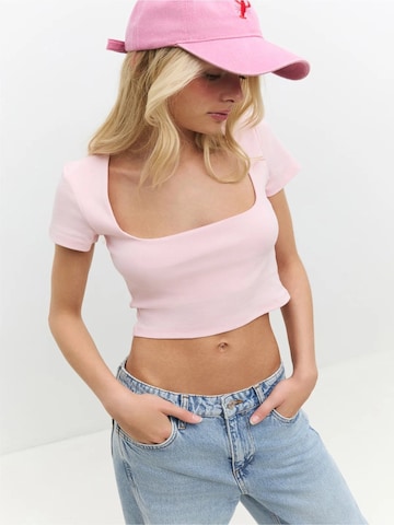 No Matter What T-Shirt in Pink: Vorderseite