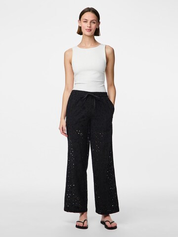 PIECES Regular Broek 'WENDY' in Zwart