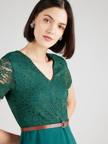 ABOUT YOU - Vestido 'Shelly' en verde