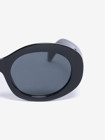 BIG STAR Sunglasses 'KUNI' in Black