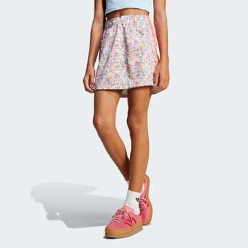 Jupe 'Adidas Originals x Liberty London' ADIDAS ORIGINALS en blanc : devant