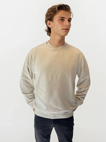 A Question Of (AQO) Sweatshirt 'Johannes' i hvid: forside