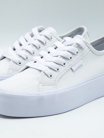 Baskets basses DC Shoes en blanc