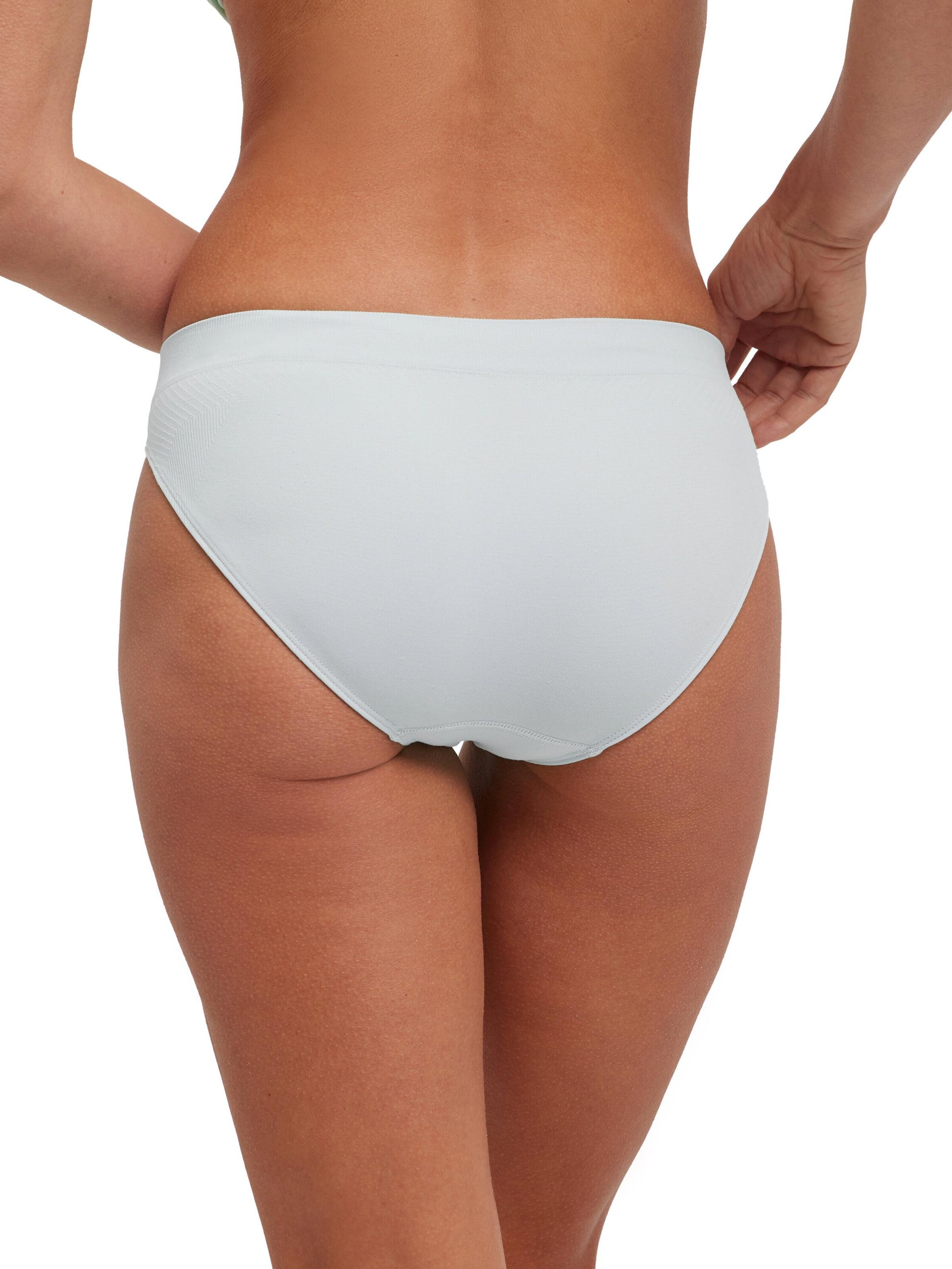 FALKE Athletic Underwear in White