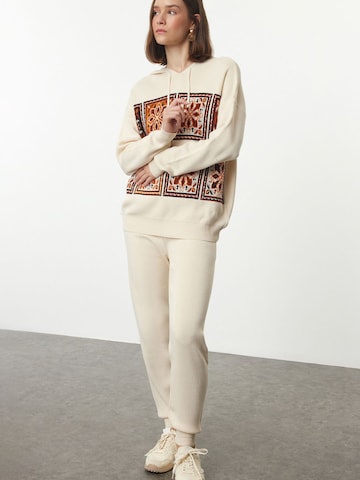 Trendyol Träningsoverall i beige: framsida
