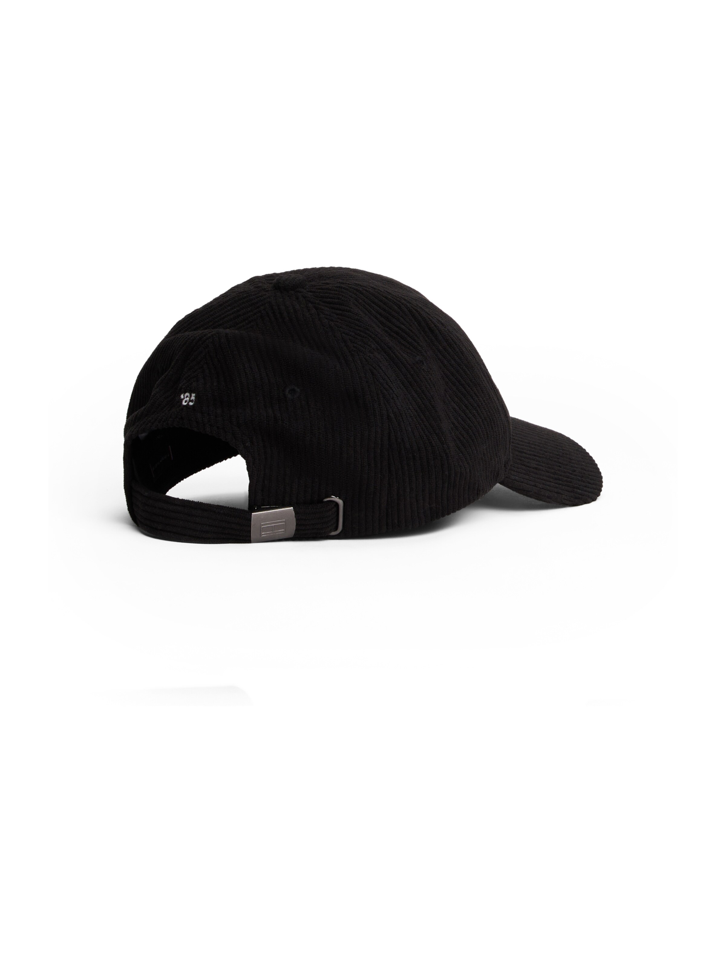 TOMMY HILFIGER Kšiltovka – černá