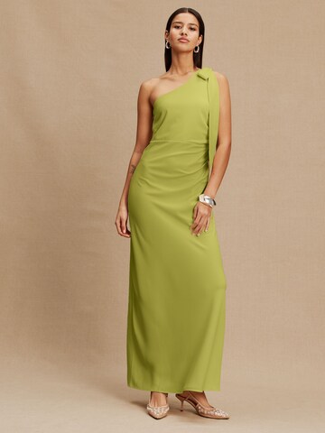 Next Evening dress in Green: front
