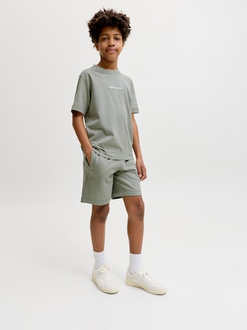 Jack & Jones Junior Loosefit Shorts in Grün