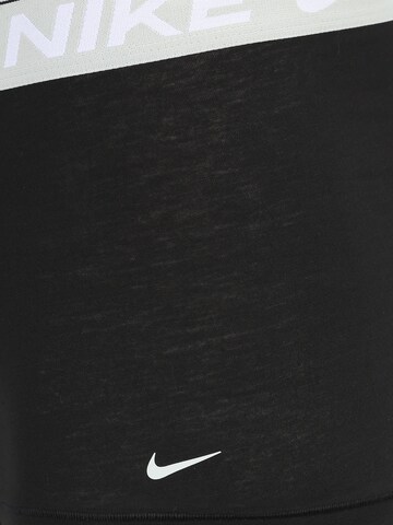 NIKE Sportunterhose in Schwarz