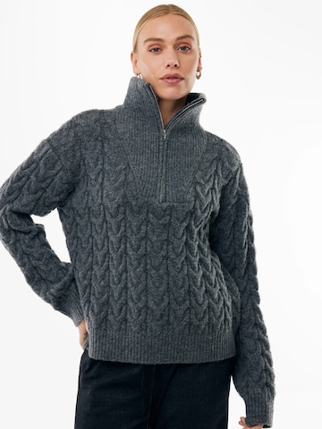 Pullover di MEXX in grigio: frontale