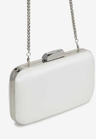 Kazar Clutch in White